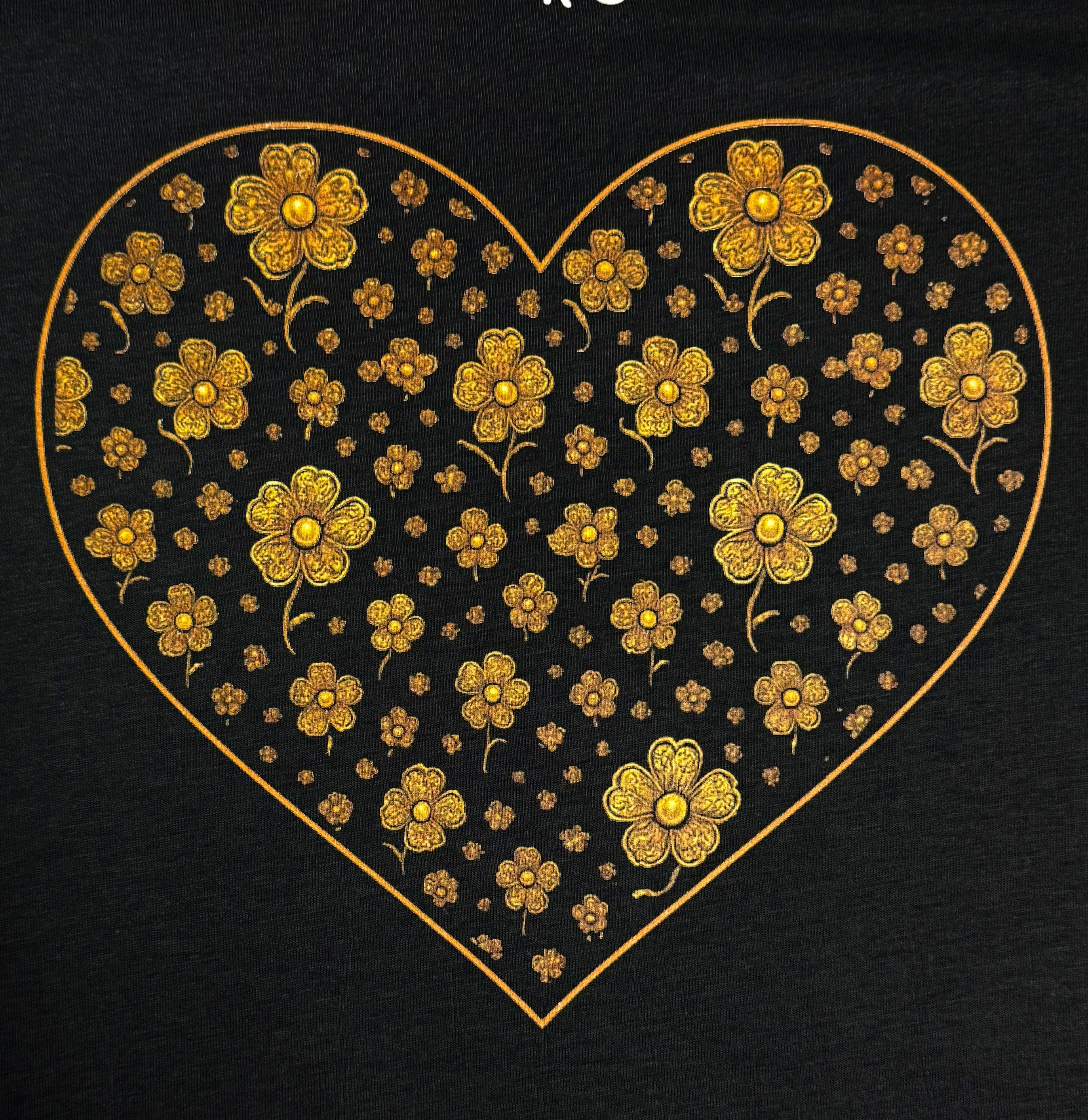 Hearts & Flowers – American Scroll